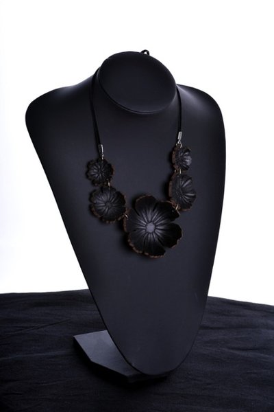 Product image of  Kukkakääty, iso - musta