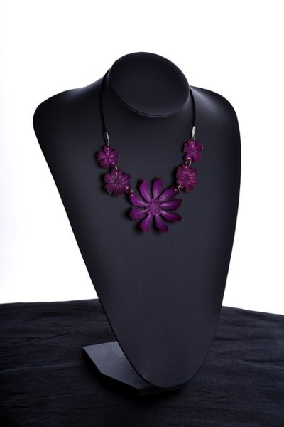 Product image of  Kukkakääty - violetti