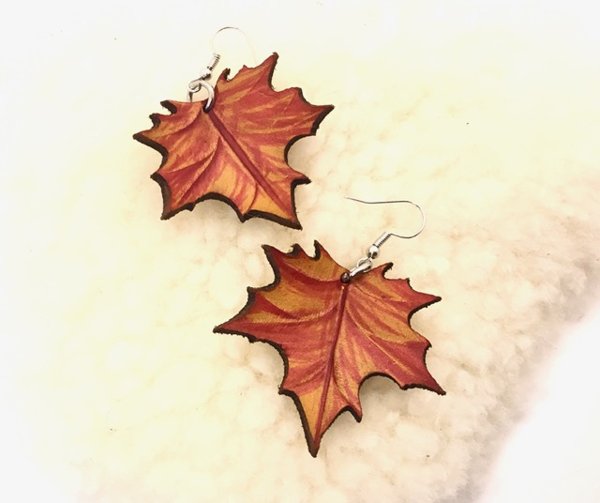 Product image of  Vaahteranlehtikorvis - keltaoranssi