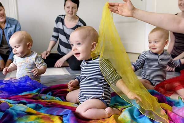 Product image of  Isojen perhetouhula