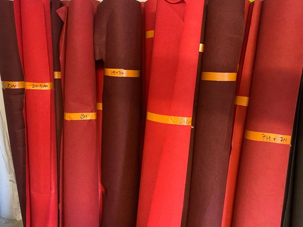 Product image of  Käytettyä punaista messumattoa