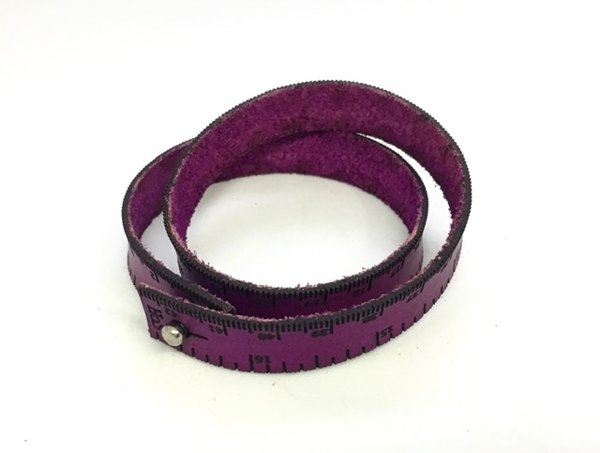 Product image of  Mittaranneke 42cm violetti