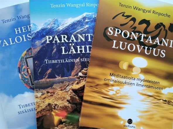 Product image of Kolme Tenzin Wangyalin kirjaa, pakettitarjous