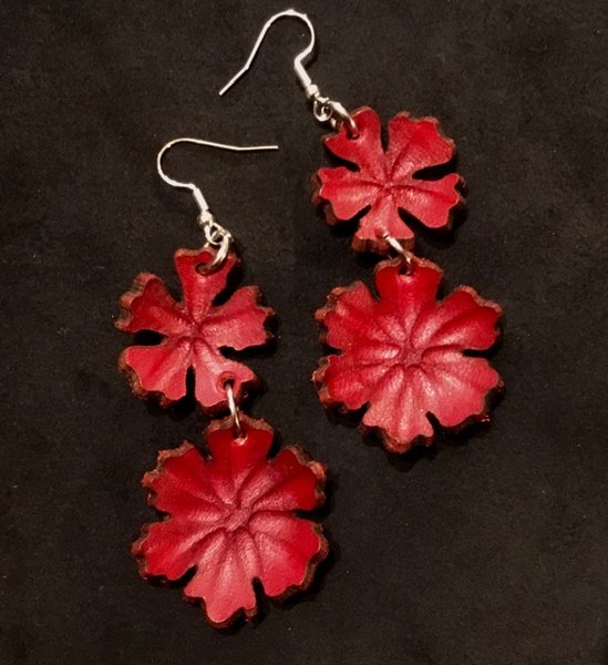 Product image of  Tuplakukka - Syvän punainen