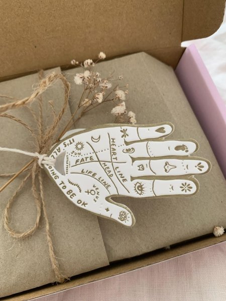 Product image of  p a l m r e a d e r 🪬 pakettikortit