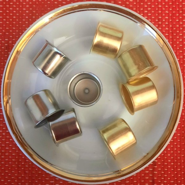 Product image of TARJOUS!!! Kynttiläholkki 4kpl koko 21mm valitse Messinki/Teräs