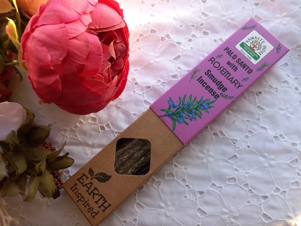 Product image of  Earth Inspired Palo Santo & Rosmariini suitsukke