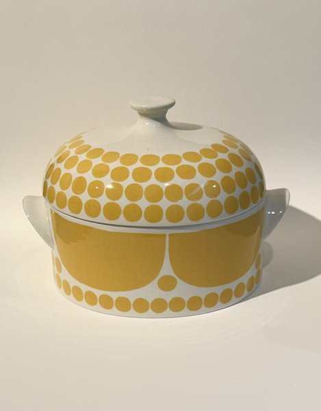 Product image of Arabia Sunnuntai Tureen with lid by Birger Kaipiainen