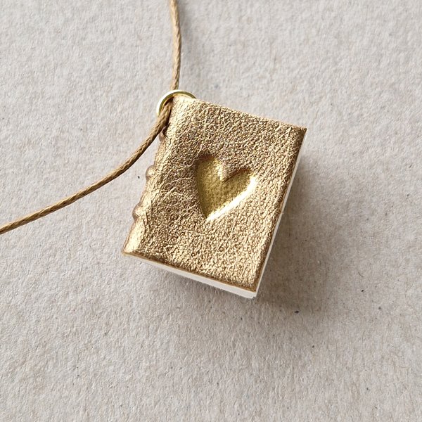 Product image of  Kaulakoru VP Kultainen Sydän