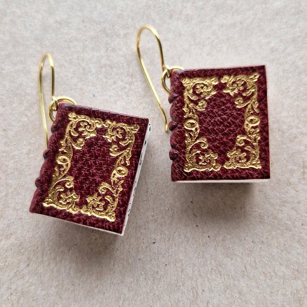 Product image of Korvakorupari CB JA Luumu Kulta