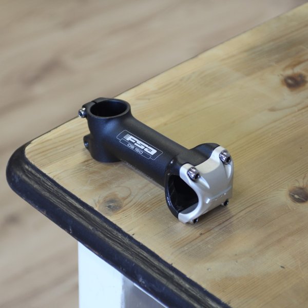 Product image of  FSA OS 150 -ohjainkannatin, 100mm, 1 1/8", 31,8mm