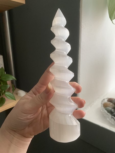 Product image of  s e l e n i t e 🌙 yksisarvisen sarvi