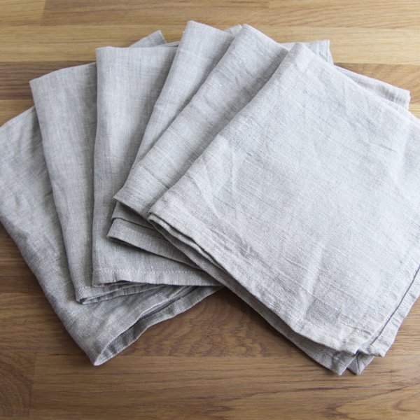 Product image of  Pellavalautasliinat 2 kpl, 38x38