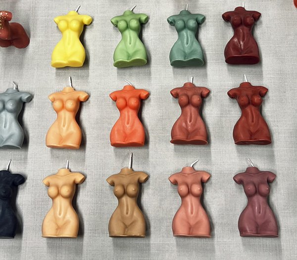 Product image of  2x Jumalatar-kynttilä noudettuna /2Goddess Candles picked up