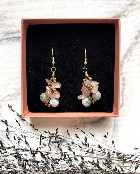 Product image of  "Treasure” -korvakorut /iso (akaatti)