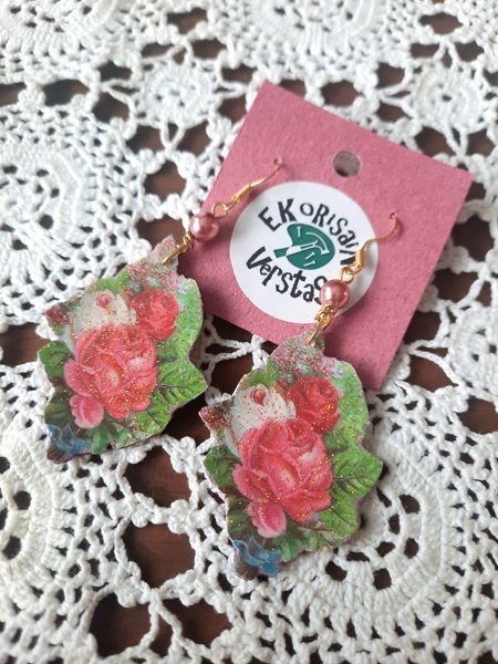 Product image of  Kimalteiset Ruusut