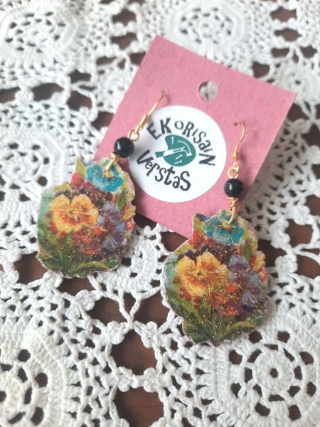 Product image of  Kimalteiset Kukkaset