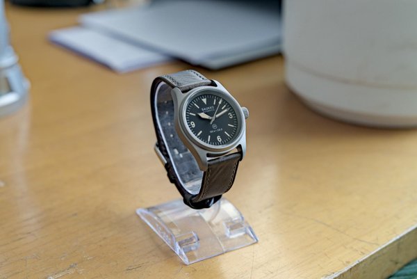 Product image of  Saukko M1E Titanium -rannekello