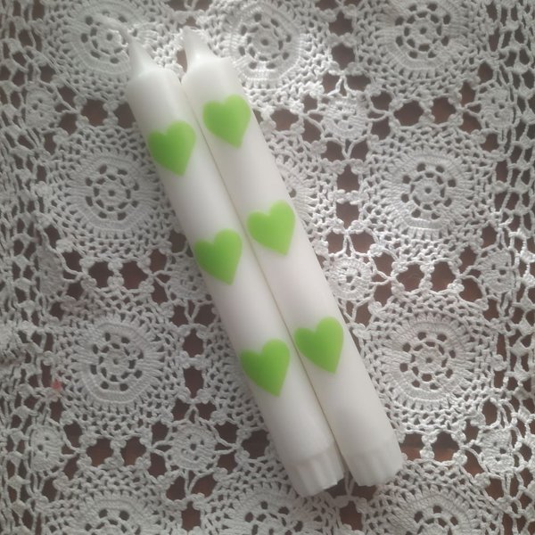 Product image of  KYNTTILÄSETTI VIHREÄ SYDÄN