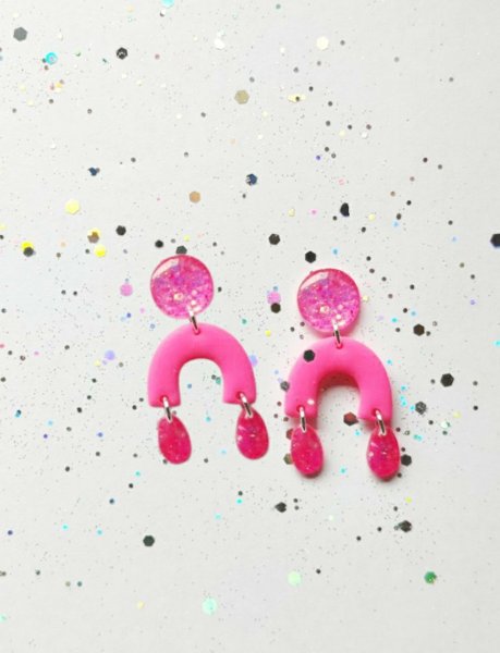 Product image of Tuulikello neon pinkki