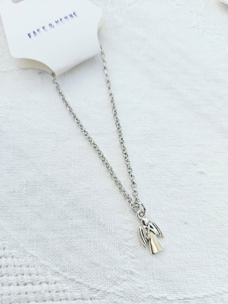 Product image of  Suojelusenkeli rannekoru