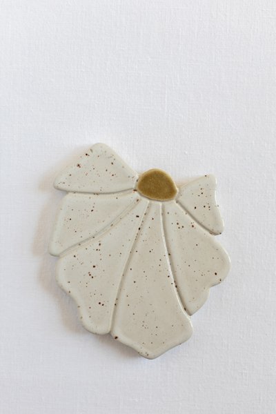 Product image of  Pilkkuhattu - seinäteos