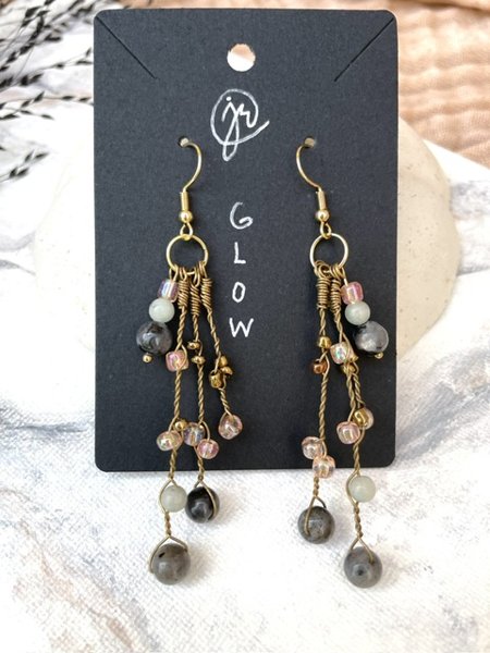 Product image of  "Glow" -korvakorut