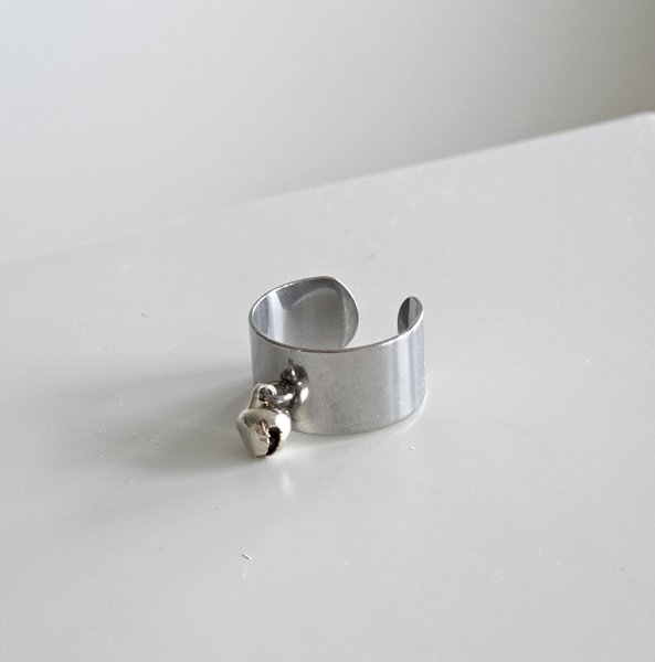 Product image of  Sormus kulkuskoristeella