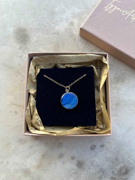 Product image of  VIRTAUKSESSA - Taide kaulakoru