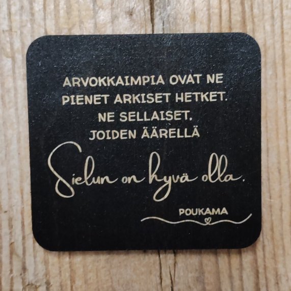 Product image of  Runomagneetti - Sielun on hyvä olla (musta)