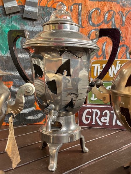 Product image of Neiti Kristalli = metallinen lyhty somiste