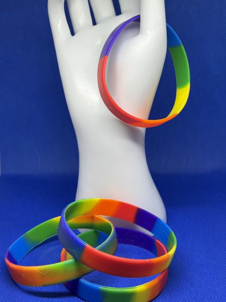 Product image of  🌈 Sateenkaariranneke – yksinkertainen ja näyttävä