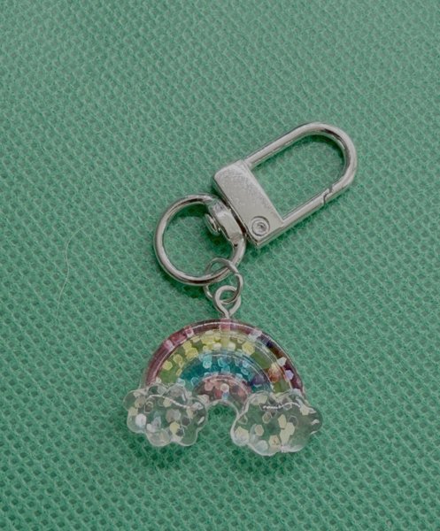 Product image of  🌈 Sateenkaariavaimenperä – glitterpilvet (1 kpl)