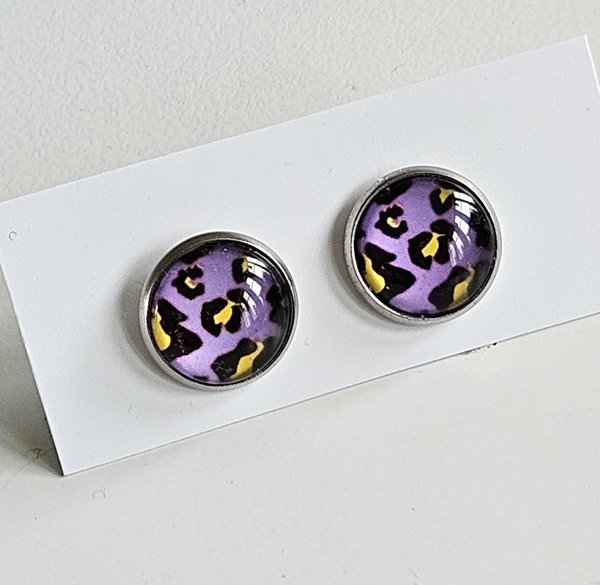 Product image of  Lila leopardi nappikorvakoru