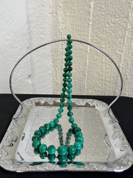 Product image of  KAULAKORU, malachite beads