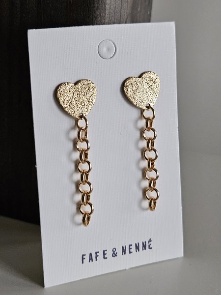 Product image of  Kultasydän ketjukorvakoru