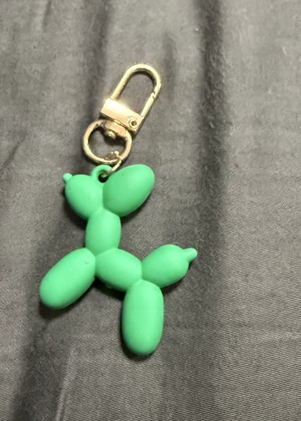 Product image of  🎈 Ilmapallokoira-avaimenperä – mintunvihreä