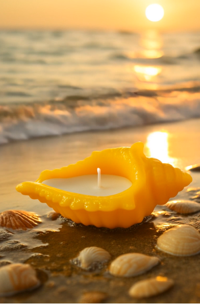 Product image of  #106 Iso keltainen simpukkakynttilä