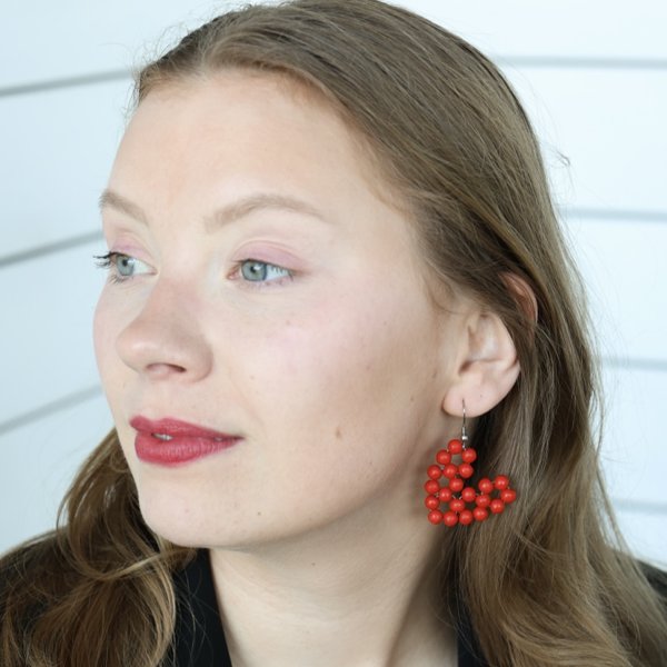 Product image of  Rakkautta on-korvakorut puolukka
