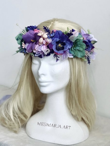 Product image of  Liila kukkaseppele // Unique Purple Flower Crown (picked up)