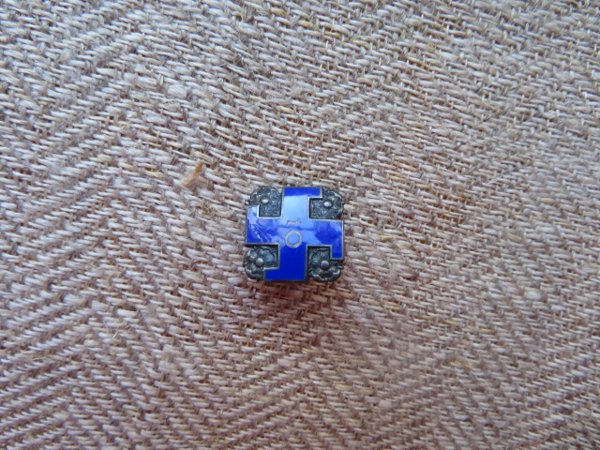 Product image of  Lotta Svärd 10-vuotismerkki