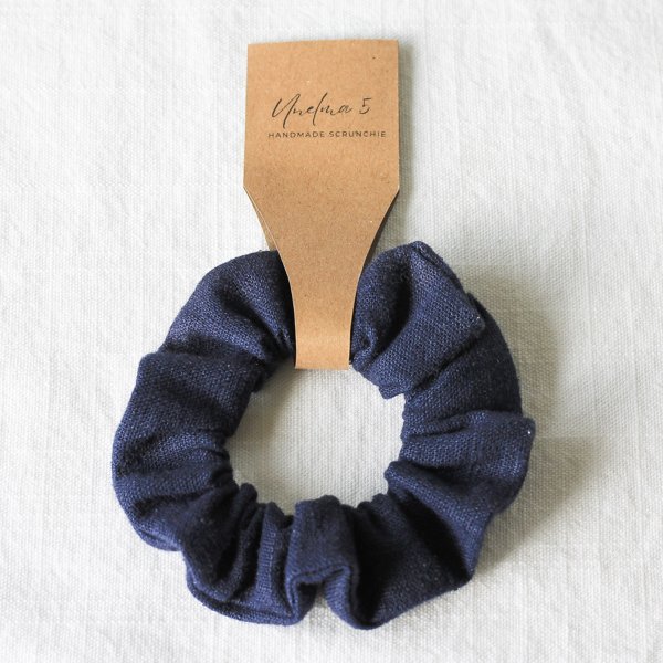 Product image of  Käsintehty hiusdonitsi – tummansininen pellava