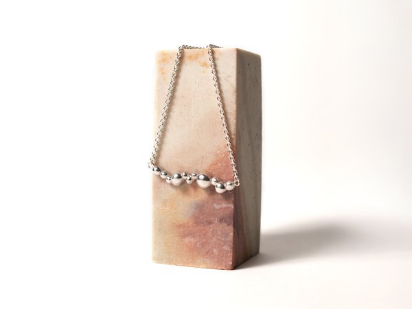 Product image of  'Matka' - kaulakoru