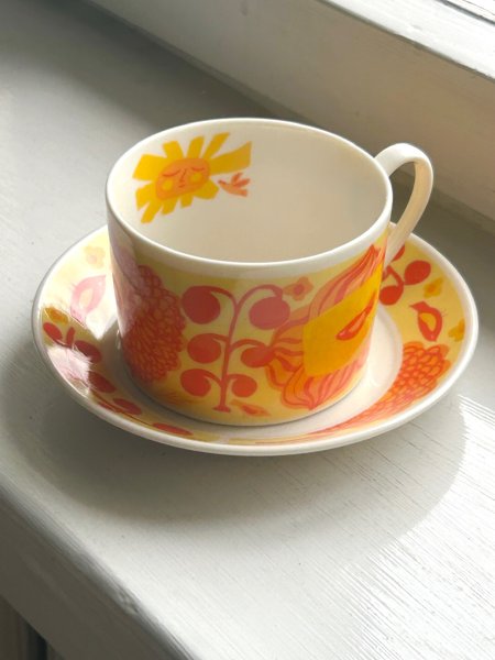Product image of  Onnellinen Cup & Saucer / Japan