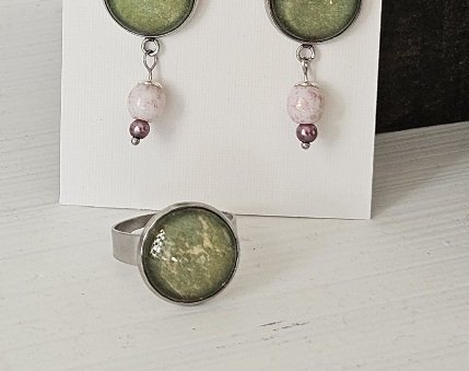 Product image of Lasikapussi sormus vihreä