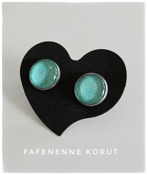 Product image of Heleä turkoosinvihreä Art nappikorvakoru