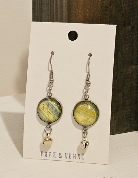 Product image of  Vihreänkeltainen Art koru helmikoristeella