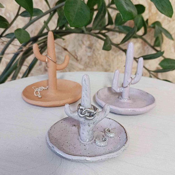 Product image of  KERAMIIKKAKURSSI – teemana koruteline 8.11.2025 | 2,5 tuntia