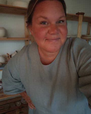 Mira Timonen / maanantaikeramiikka