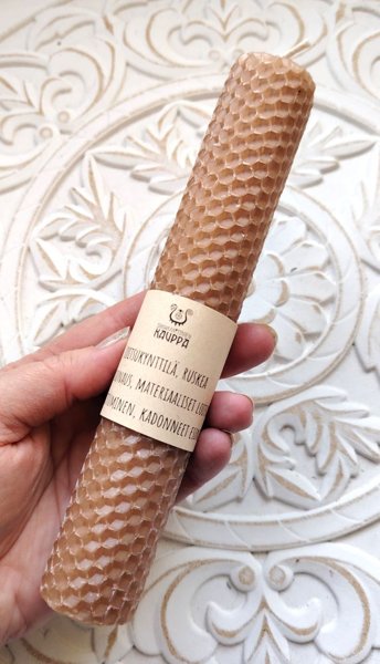 Product image of  Pitkä loitsukynttilä, ruskea (19 cm)